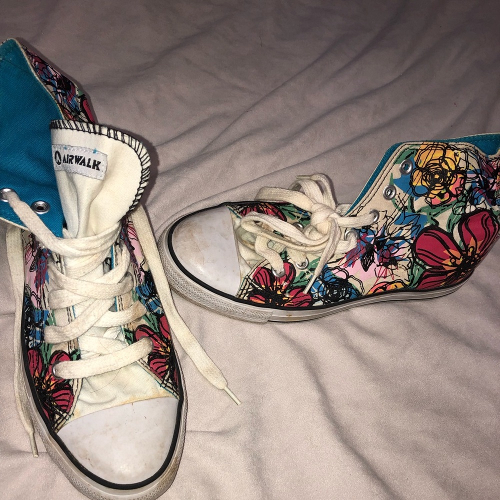 Flower Airwalk Shoes
